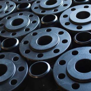 Carbon Steel Flanges Manufacturers in Mumbai